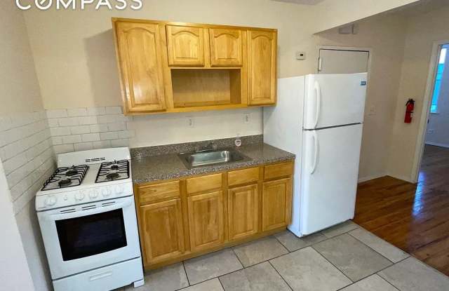 920 De Kalb Avenue photos photos