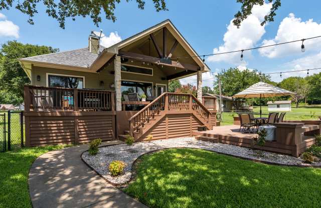 120 Excalibur Cir photos photos