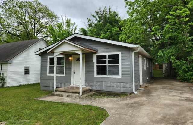 507 W 19TH photos photos