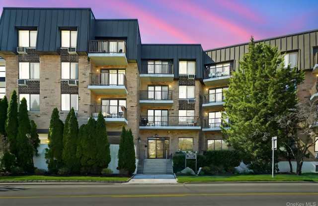 560 Halstead Avenue photos photos