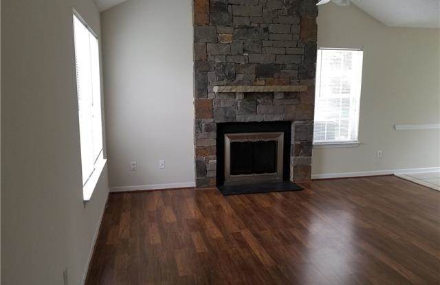 205 Indian Paint Brush Drive Gallery 2