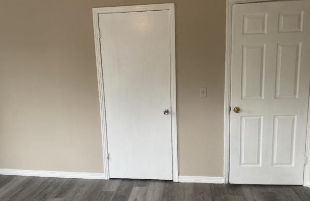 313 Woodford Cove photos photos