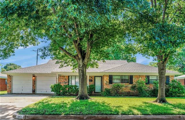 7813 Chantilly Lane - 7813 Chantilly Lane, Fort Worth, TX 76134