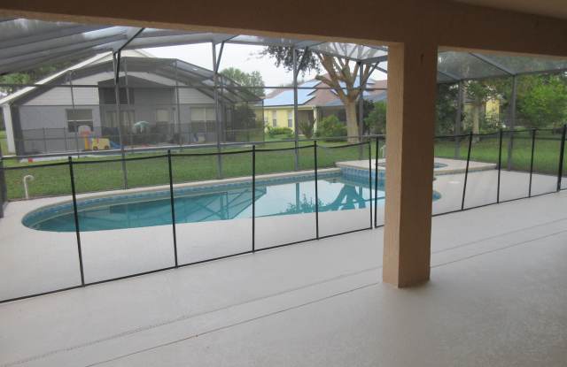 16324 Egret Hill Street Gallery 2
