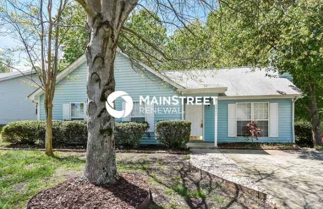 3911 Woodberry Lake Drive Gallery 1