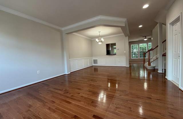 5669 FAIRCLOTH Court Gallery 4