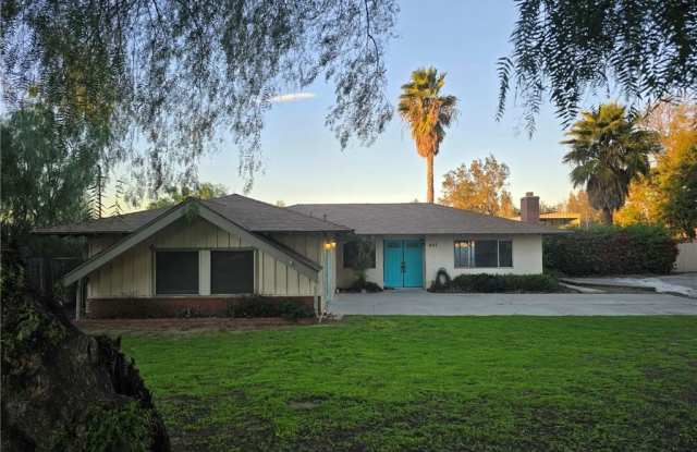 607 6th photos photos