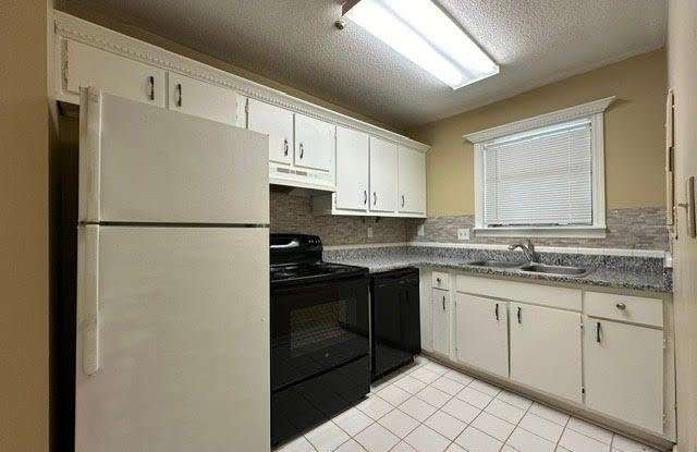 6202 Overlook Road Gallery 4
