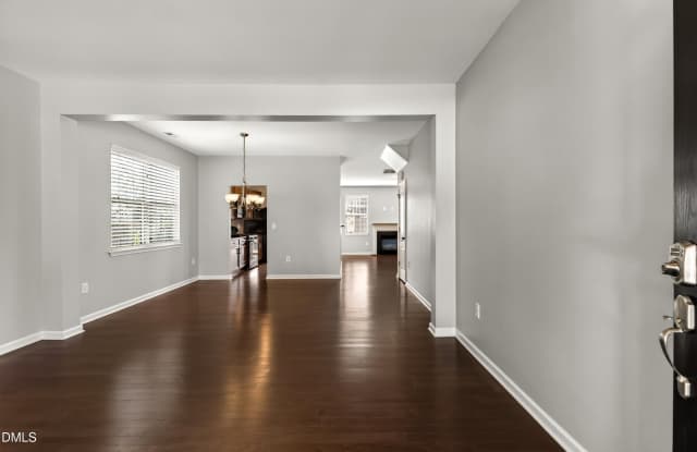 614 Rose Laurel Court Gallery 4