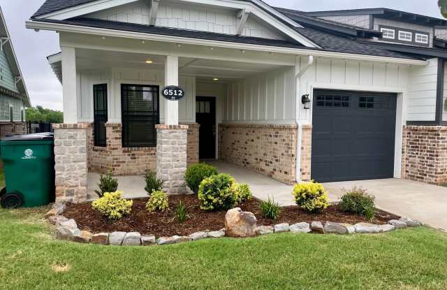Beautiful 2 Bed 2 Bath! photos photos