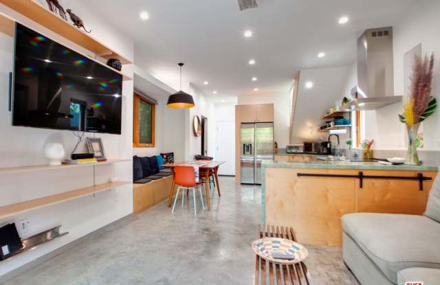 4135 Michael Ave photos photos