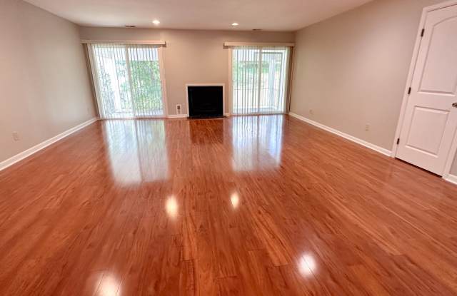 3471 Forestoak Ct Gallery 2