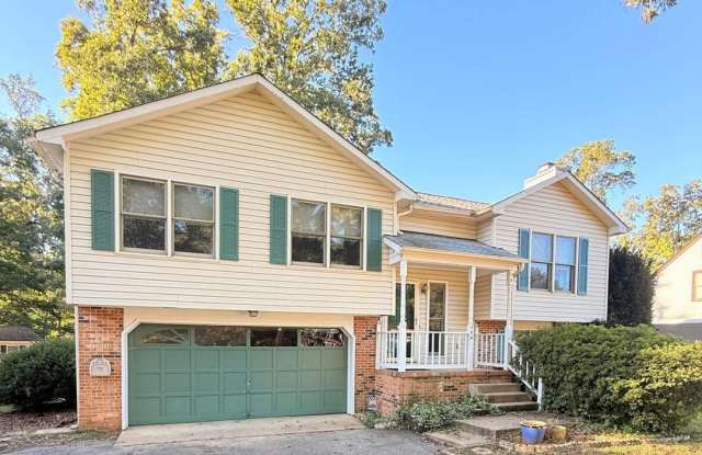 Welcome to 306 Cooper Street in Spotsylvania! Gallery 1
