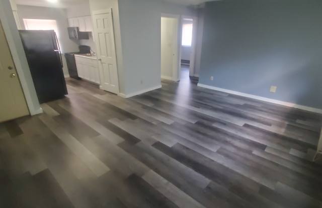 1122 7th St S - 1122 7th Street South, La Crosse, WI 54601