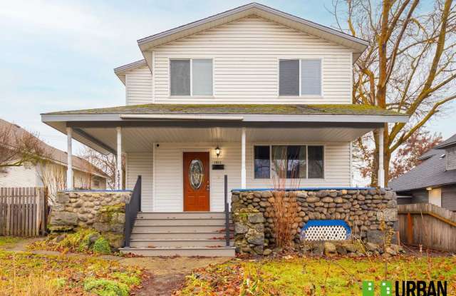 Downtown home for rent. photos photos