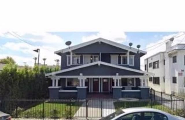 1234 W 30th street - 1234 West 30th Street, Los Angeles, CA 90007