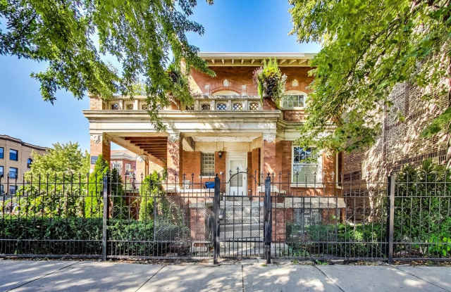 2950 W Palmer Street photos photos