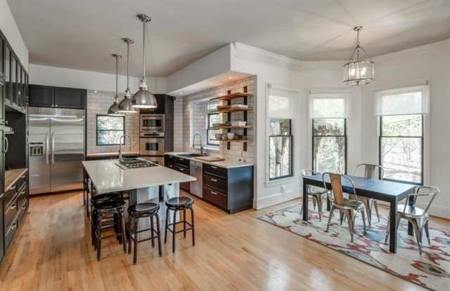 427 Mill Creek Bend Gallery 2