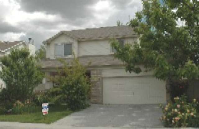 Great presents a 3-bedroom, 2.5-bath home in Boise with thoughtful updates and functional spaces. photos photos