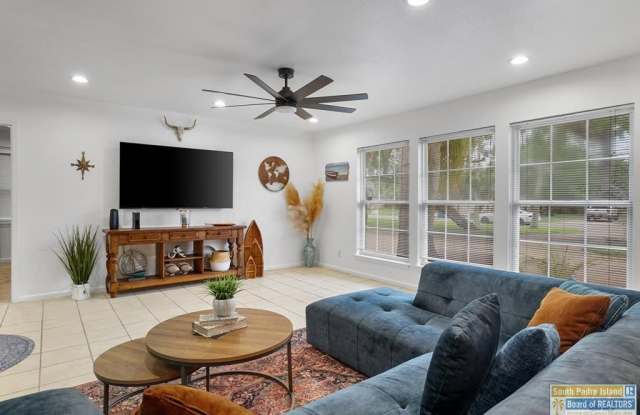 421 Mesquite Dr. Gallery 4