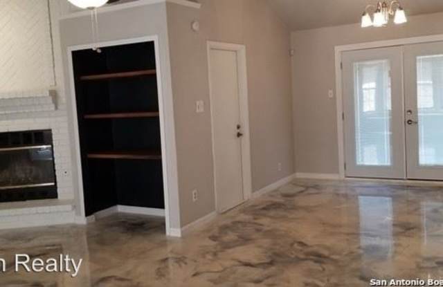 4923 Teasdale Drive Gallery 2