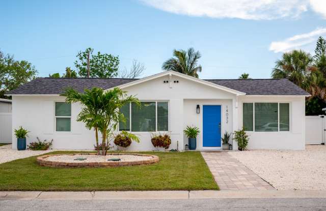 Coastal 3-Bedroom Home Just 5 Blocks from Madeira Beach! photos photos