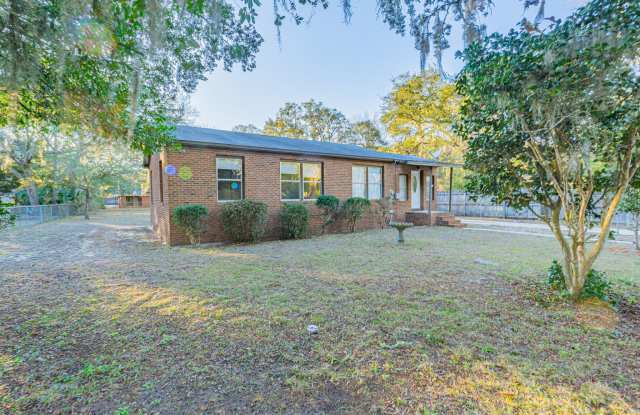 1014 Judith Avenue - 1014 Judith Avenue, Niceville, FL 32578