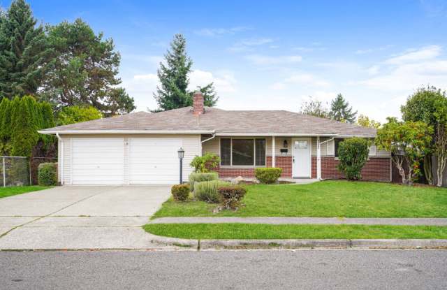 7808 S Ainsworth Ave - 7808 South Ainsworth Avenue, Tacoma, WA 98408