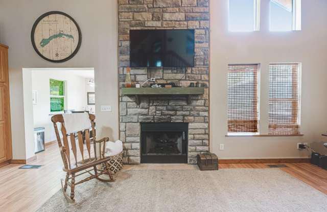 Beautiful Buckeye Lake Rental- Don't Miss Out! Gallery 4