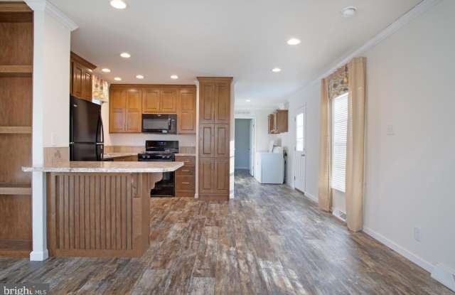 53 MARSHVIEW Drive Gallery 4