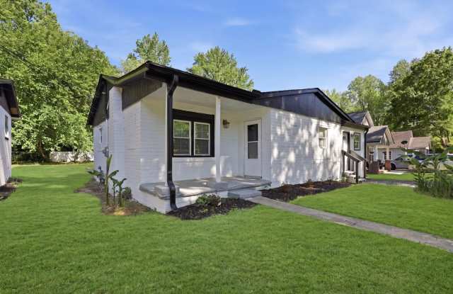 Charming 3BR House in Salisbury photos photos