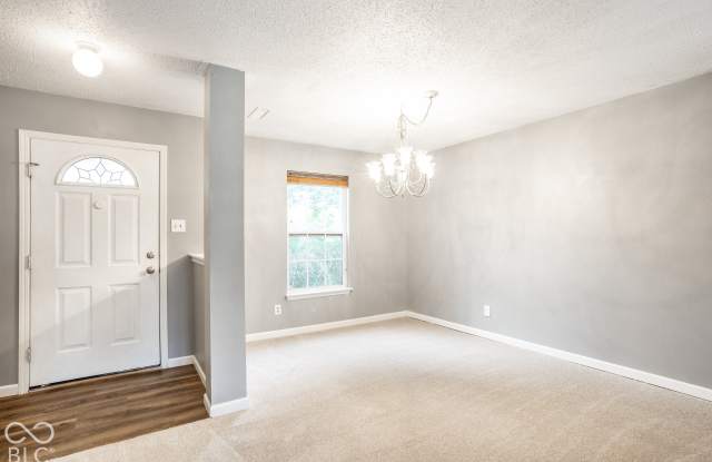 6809 W Dover Place Gallery 4