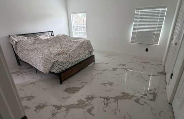BEAUTIFUL HOME IN BEAUMONT TX. MOVE IN READY!. Gallery 3