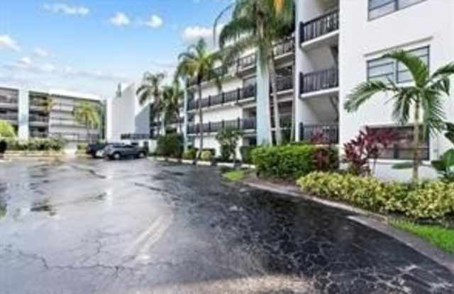 1021 Mockingbird Ln - 1021 Mockingbird Lane, Plantation, FL 33324