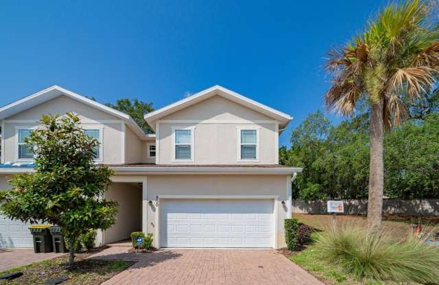 900 LAKEFRONT VILLAGE DRIVE photos photos