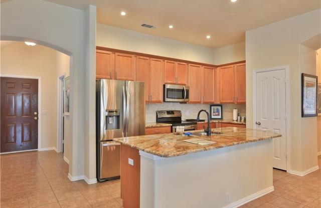 2209 Kingsdale Court Gallery 3