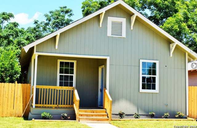 717 INDIANA ST - 717 Indiana Street, San Antonio, TX 78210