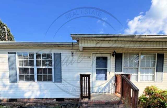 Three Bedroom Ranch with Appliances in Columbia! photos photos