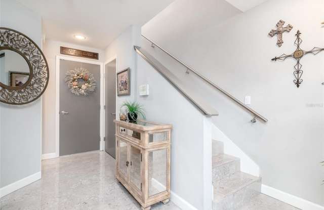 45 16TH STREET S Gallery 2