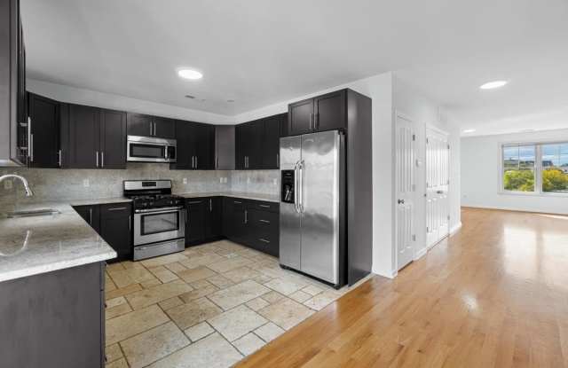 458-2 PACIFIC AVE - 458 Pacific Avenue, Jersey City, NJ 07304 458-2 PACIFIC AVE - 458 Pacific Avenue, Jersey City, NJ 07304