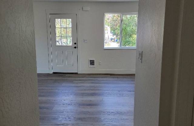 203 9th Ave West A - 203 9th Avenue West, Polson, MT 59860