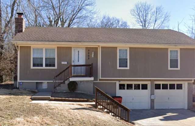5205 South Cottage Avenue Gallery 2