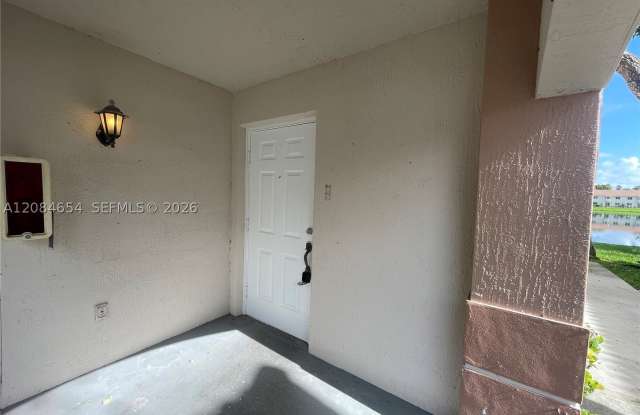 1251 SE 31st Ct Gallery 3