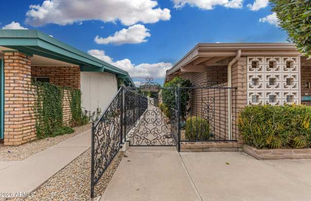 3713 E GLENROSA Avenue photos photos