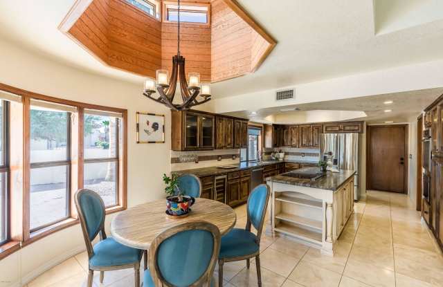 10407 N NICKLAUS Drive Gallery 3