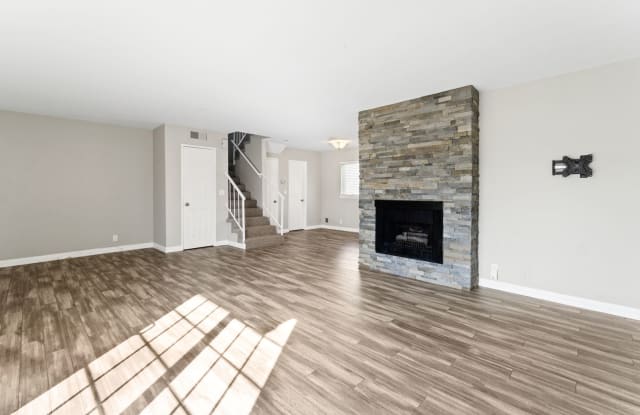 1421 Superior Avenue  #5 - 1421 Superior Avenue, Newport Beach, CA 92663