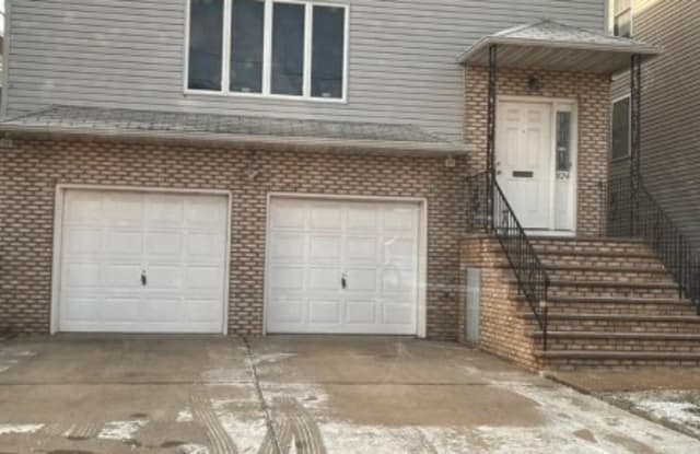 924 Bacheller Ave - 924 Bacheller Avenue, Linden, NJ 07036