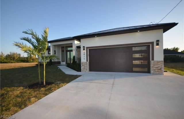 2416 Diplomat Parkway W Gallery 3