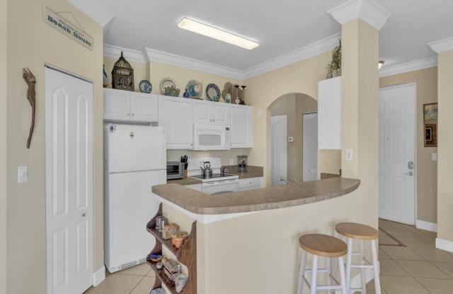 5035 Fairways Circle Gallery 3