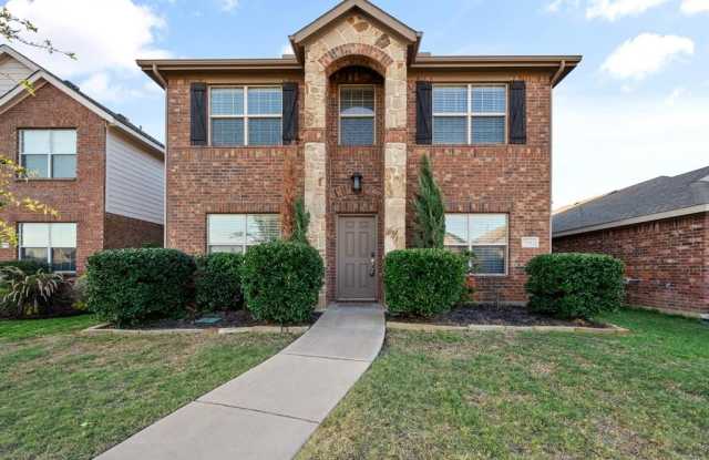 5861 Fir Tree Lane - 5861 Fir Tree Lane, Fort Worth, TX 76123